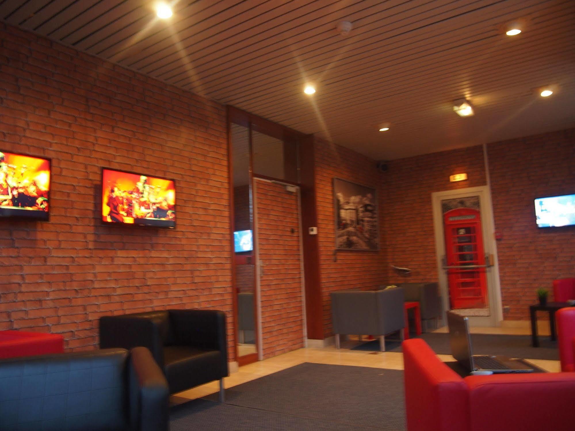 Comfort Hotel Rosporden Concarneau Exteriér fotografie